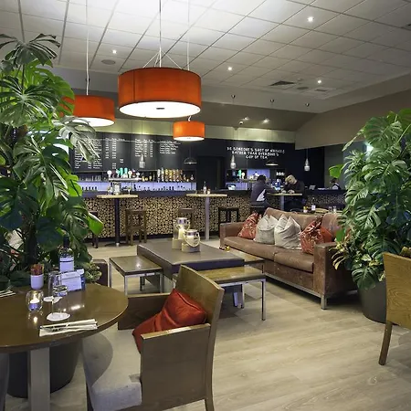 Hotel Airport 4*